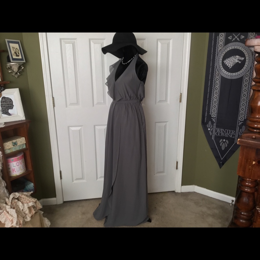 🌼NEW🌼 stunning, charcoal halter, evening gown.
